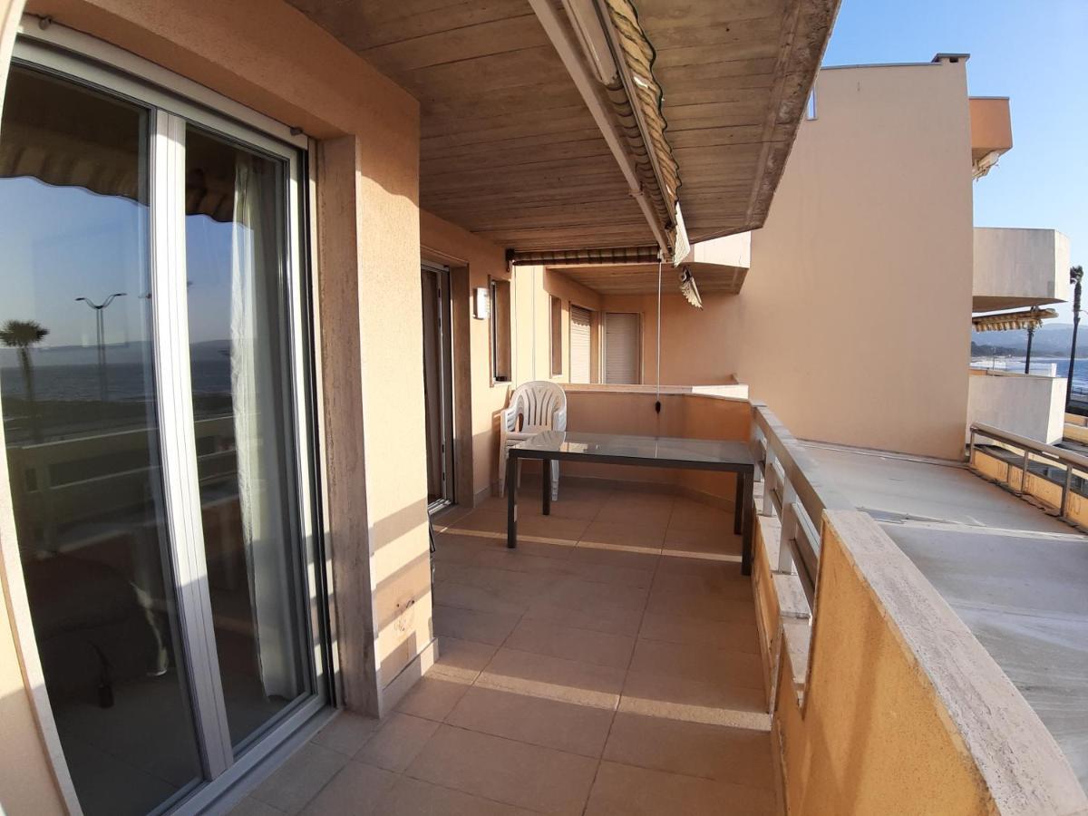 Appartement Cavalaire Face A La Mer 외부 사진